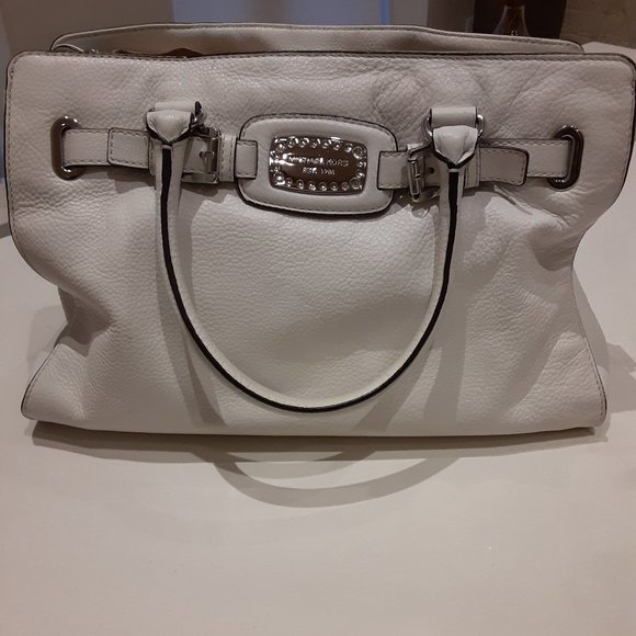 Michael Kors white leather medium bag with silver chain detail - Picture 4 of 13